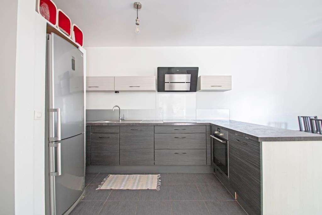 Apartament Le P'Tit Rimbaud, 6 Pers, Parking Prive, Jardin,Wifi Montpellier Zewnętrze zdjęcie